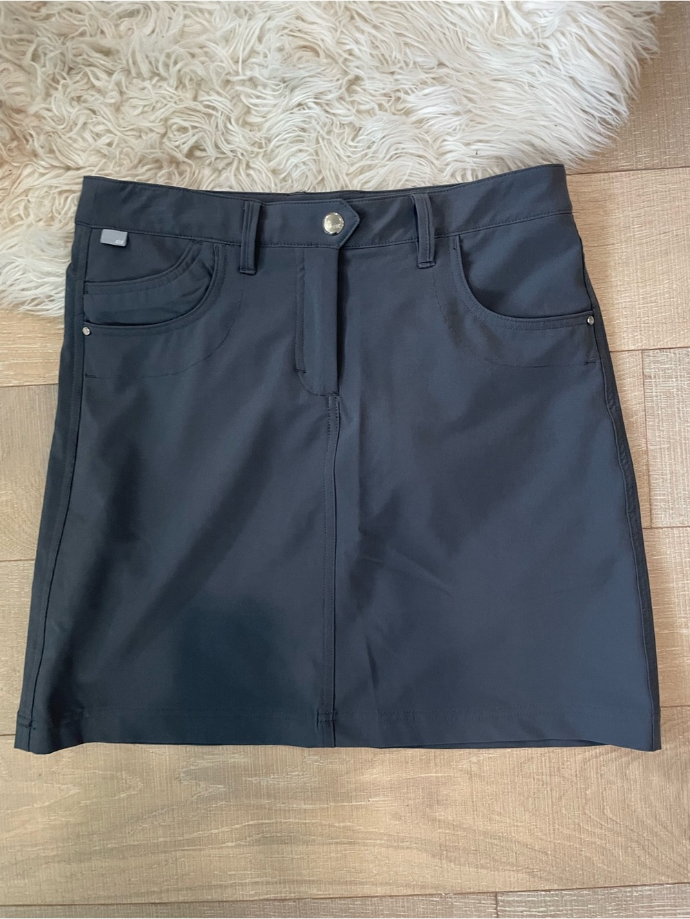 N Vo by Lanctot Gray Stretch Athleisure Golf/Tennis/Pickelball Mini Skort (6)